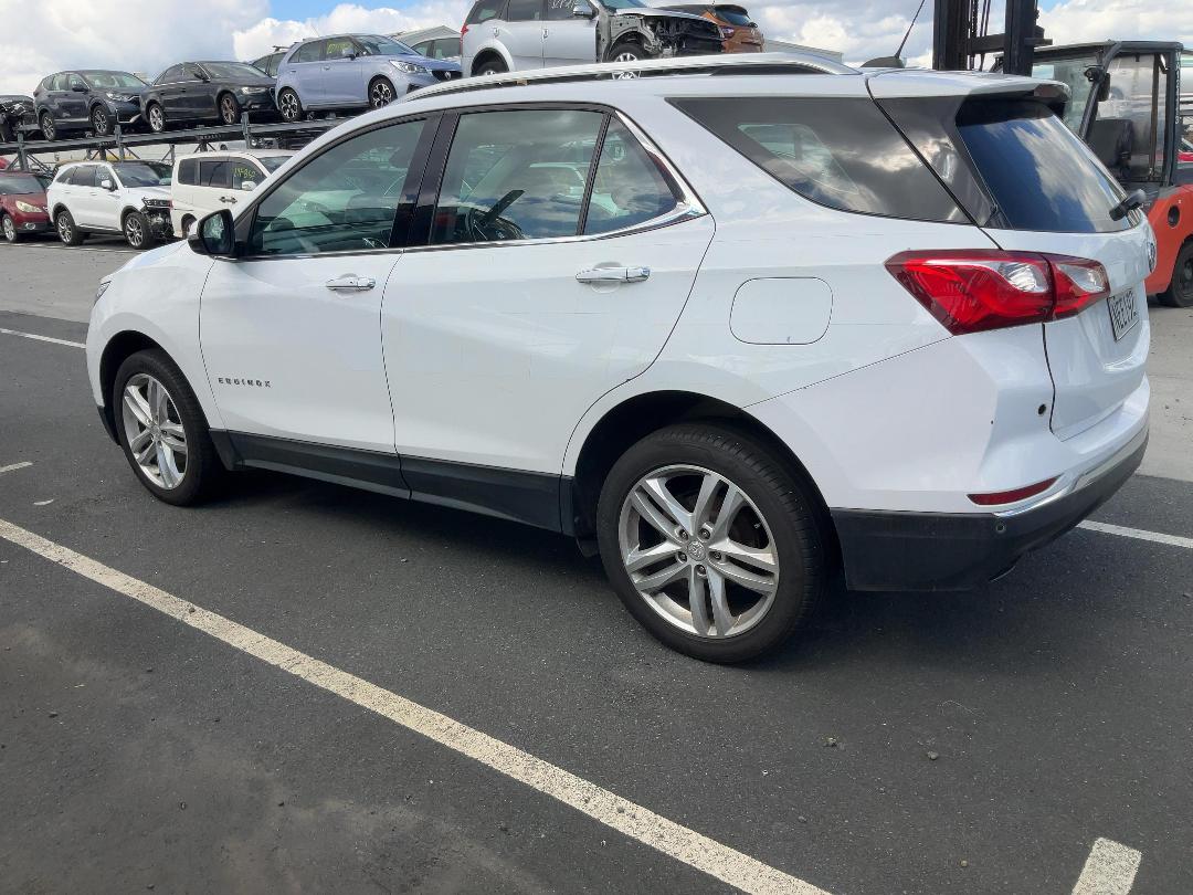 Photo '6' of Holden Equinox LTZ
