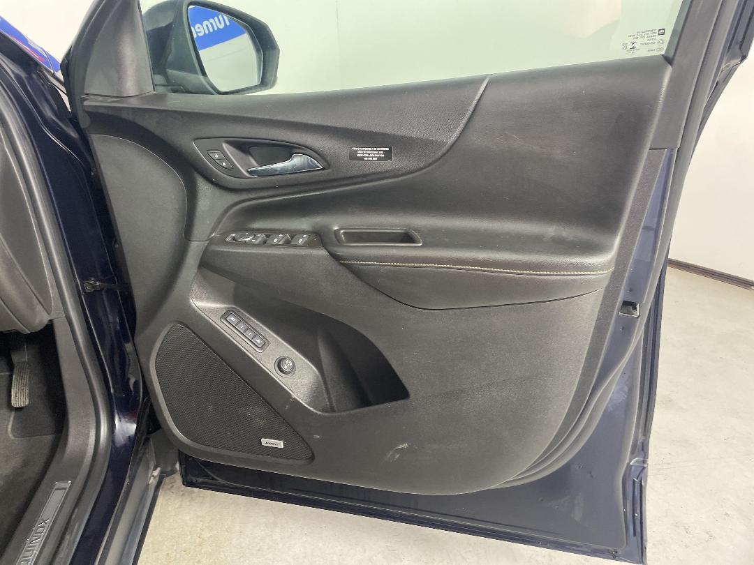 Photo '15' of Holden Equinox