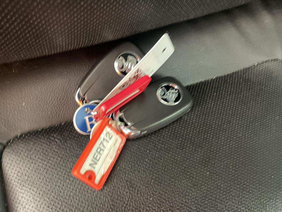 Photo '22' of Holden Equinox