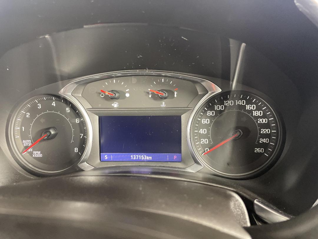 Photo '21' of Holden Equinox