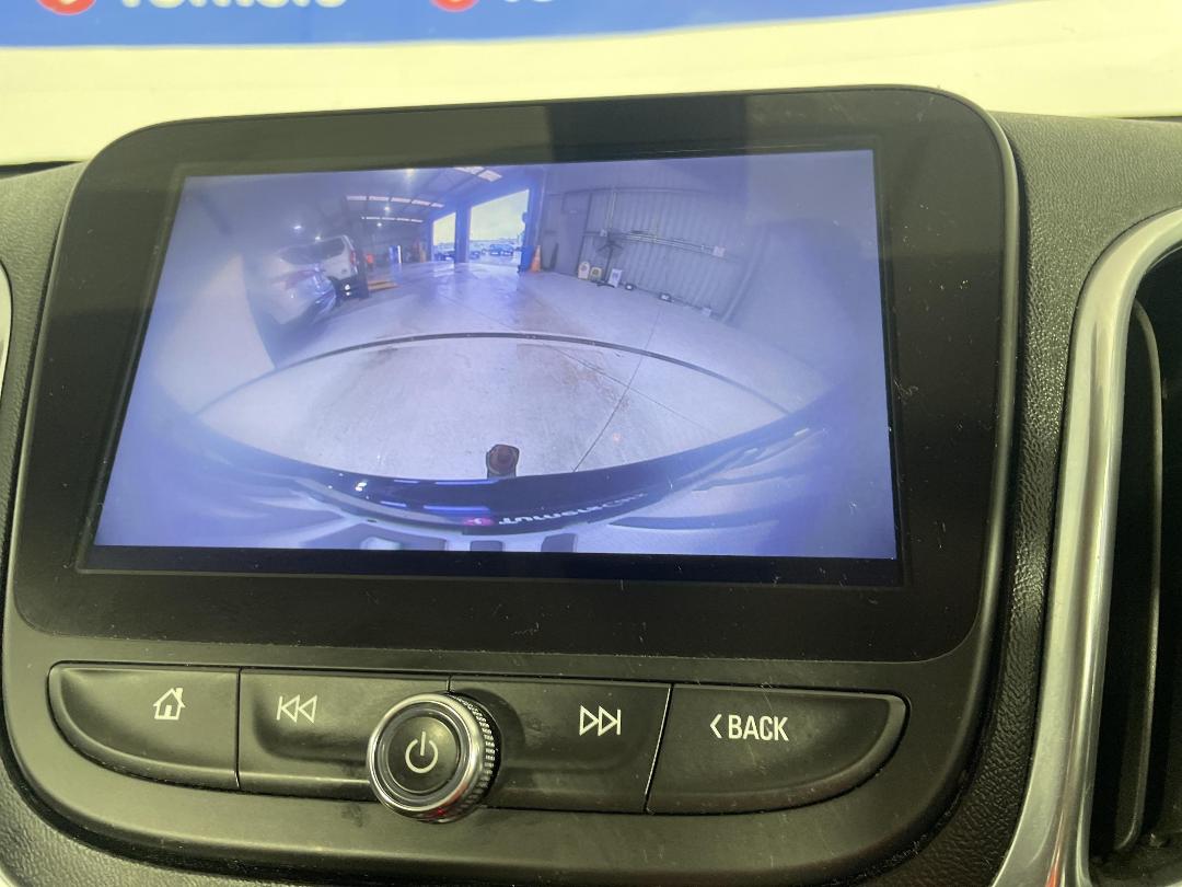 Photo '23' of Holden Equinox