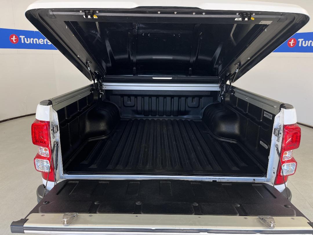 Photo '14' of Holden HSV