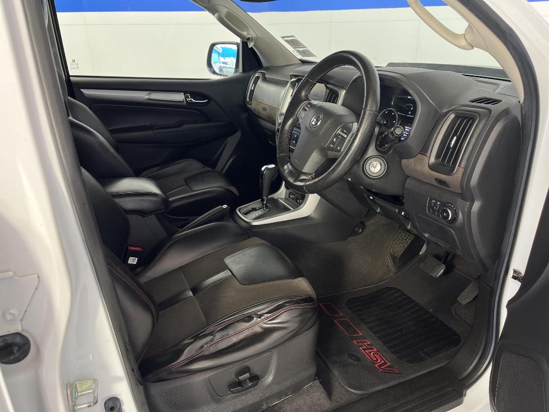 Photo '16' of Holden HSV