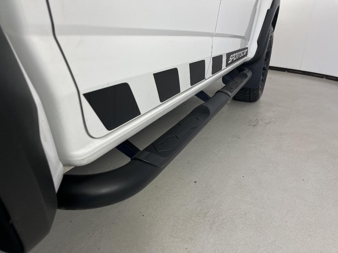 Photo '23' of Holden HSV