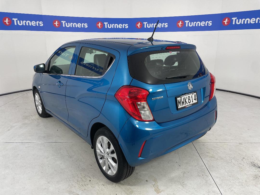 Photo '5' of Holden Spark