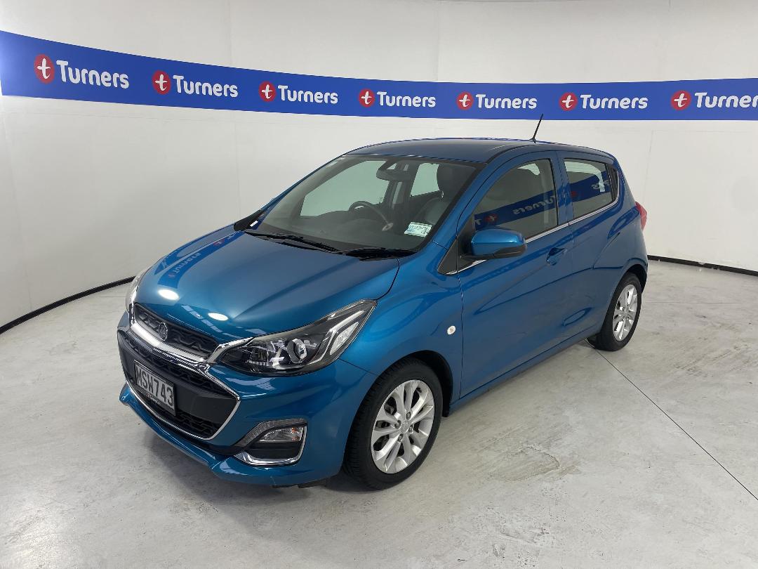 Photo '4' of Holden Spark