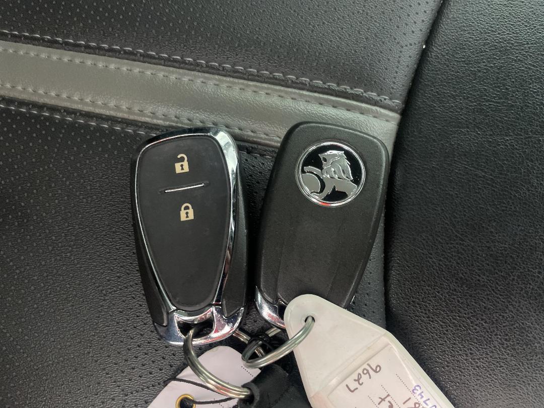 Photo '22' of Holden Spark