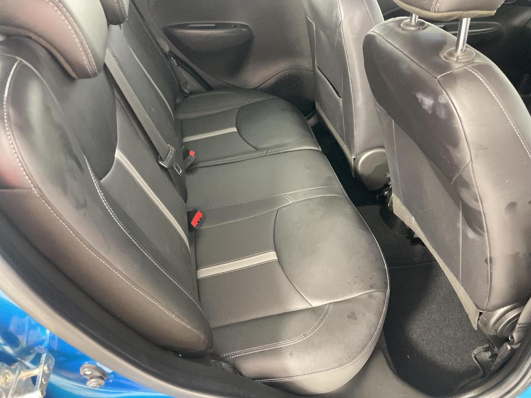 Photo '20' of Holden Spark