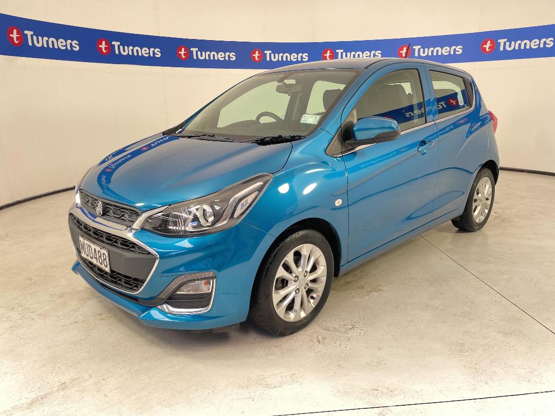 Photo '4' of Holden Spark