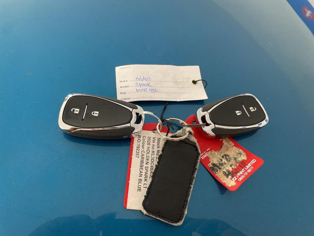 Photo '22' of Holden Spark