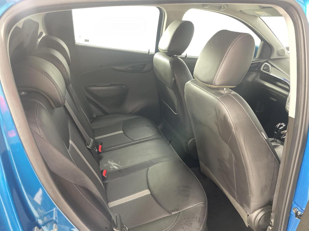 Photo '20' of Holden Spark