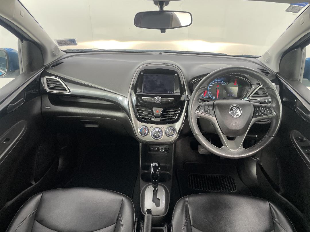 Photo '17' of Holden Spark