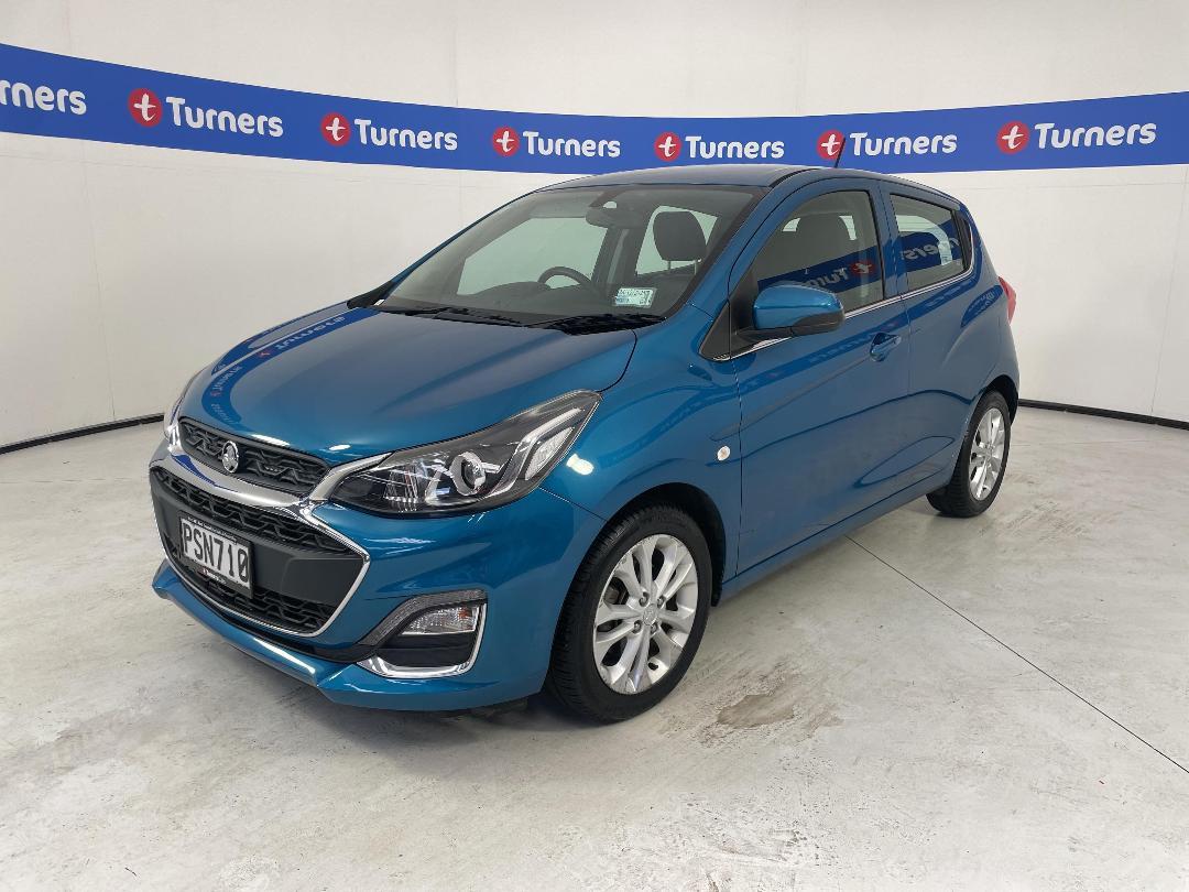 Photo '4' of Holden Spark