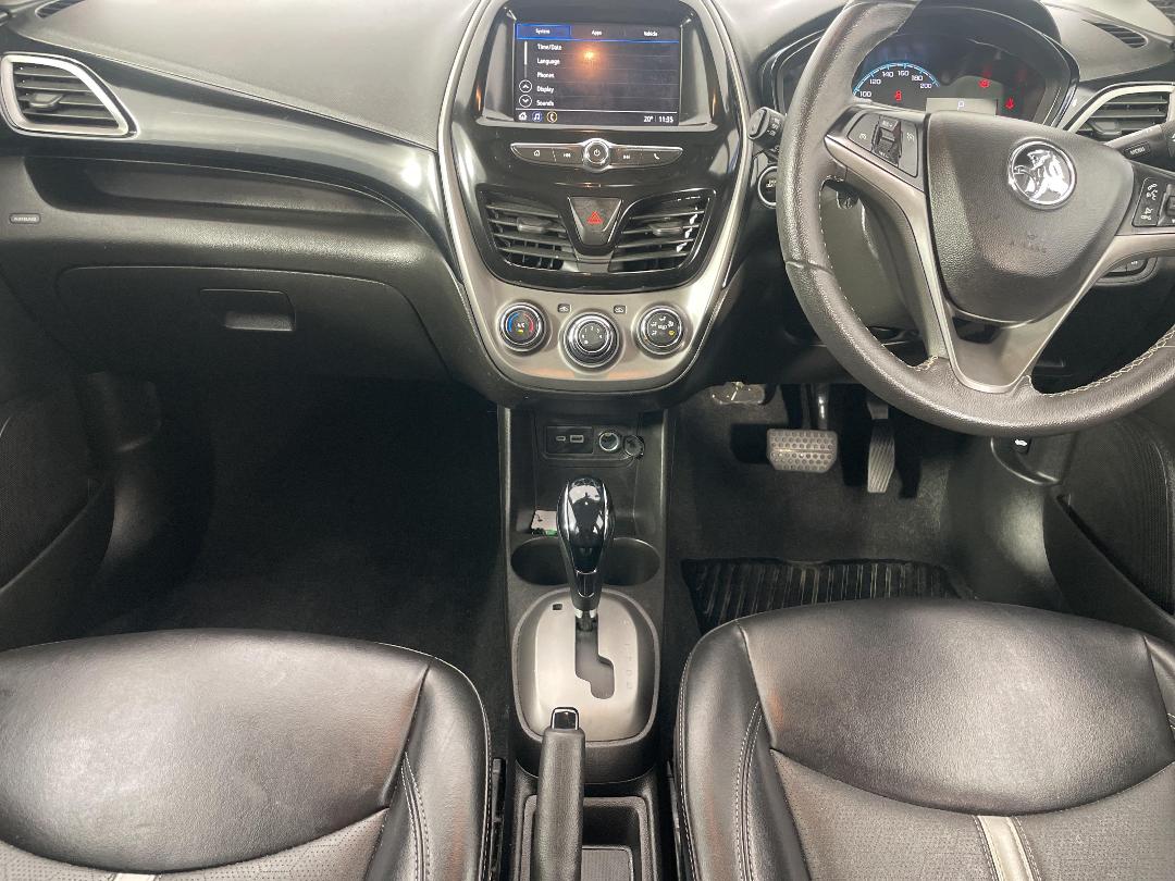 Photo '18' of Holden Spark