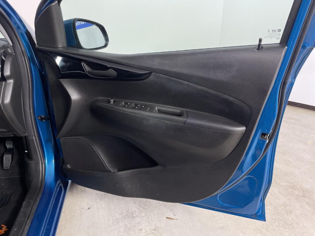 Photo '15' of Holden Spark Photo '15' of Holden Spark