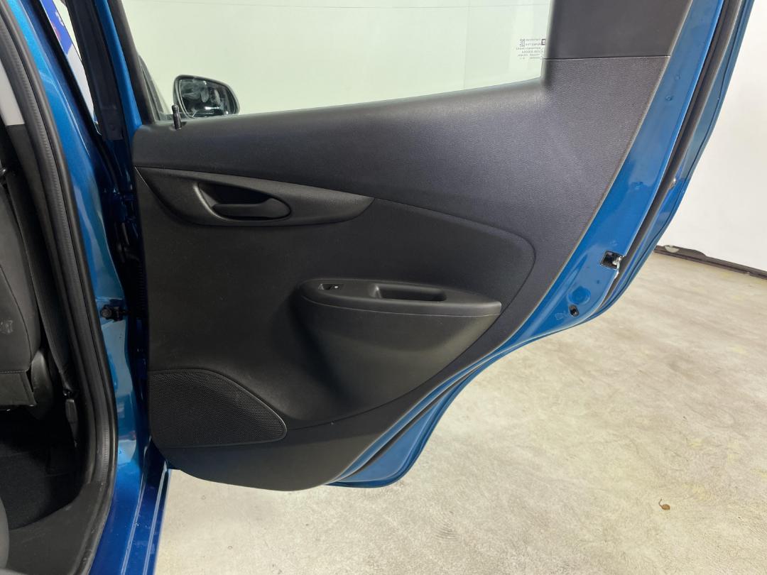 Photo '19' of Holden Spark Photo '19' of Holden Spark