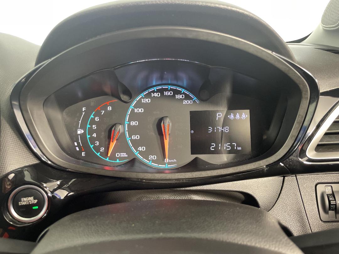 Photo '21' of Holden Spark