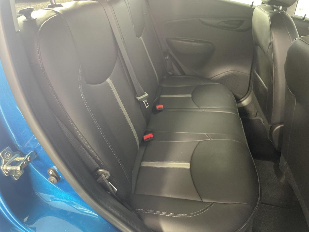 Photo '20' of Holden Spark