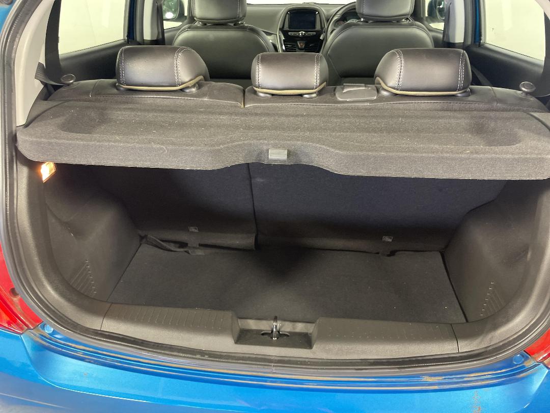 Photo '14' of Holden Spark Photo '14' of Holden Spark