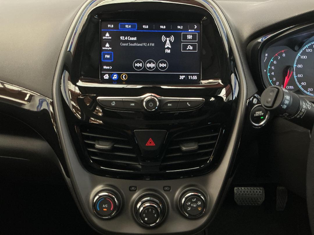 Photo '18' of Holden Spark