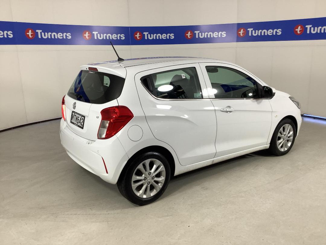 Photo '7' of Holden Spark Photo '7' of Holden Spark