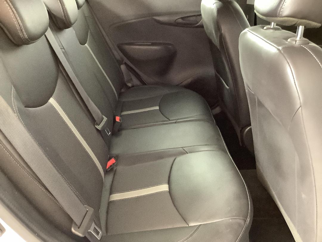 Photo '20' of Holden Spark Photo '20' of Holden Spark