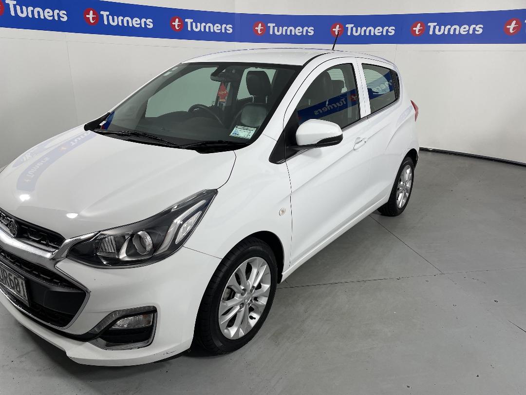 Photo '4' of Holden Spark