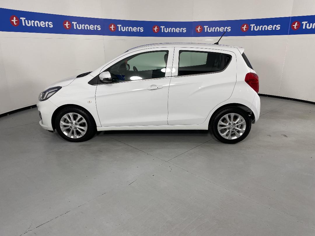 Photo '24' of Holden Spark