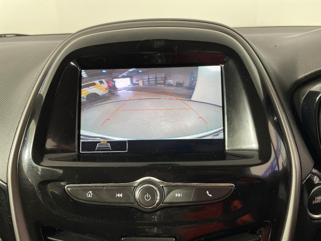 Photo '28' of Holden Spark