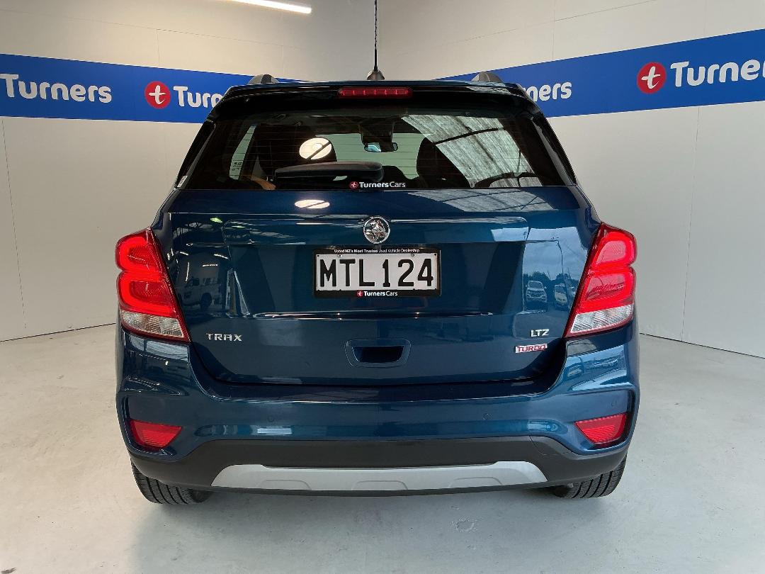 Photo '6' of Holden Trax