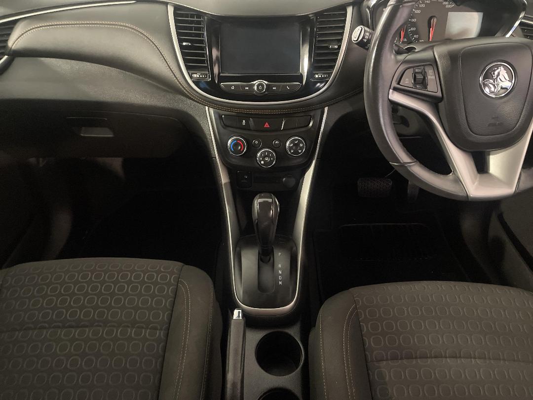 Photo '18' of Holden Trax