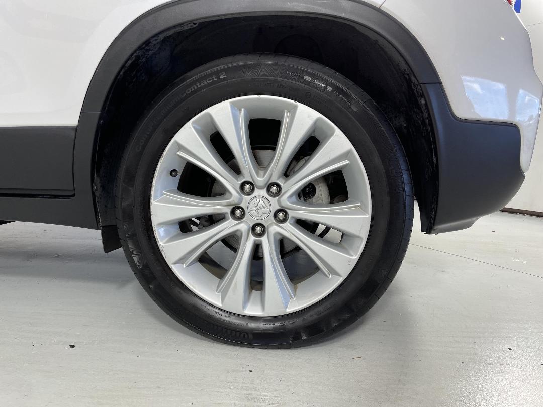 Photo '11' of Holden Trax