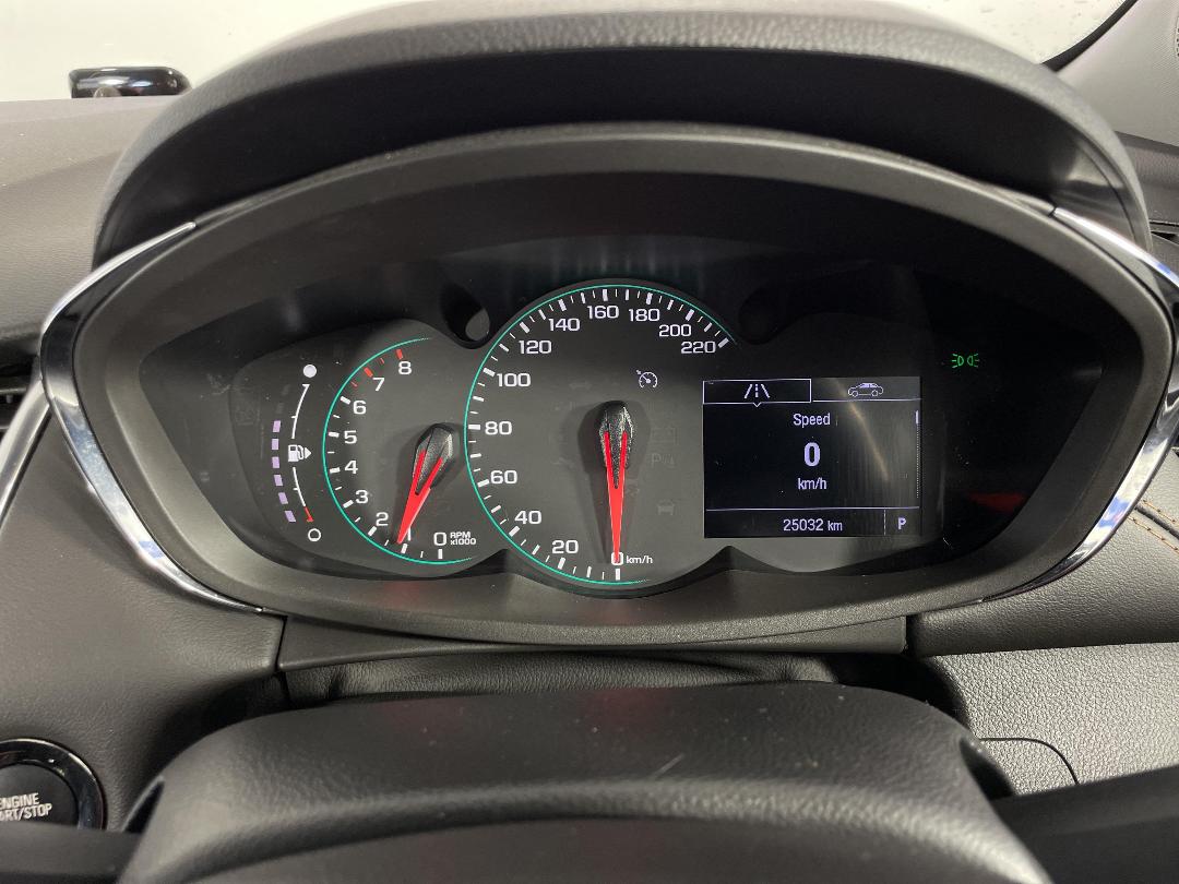 Photo '21' of Holden Trax