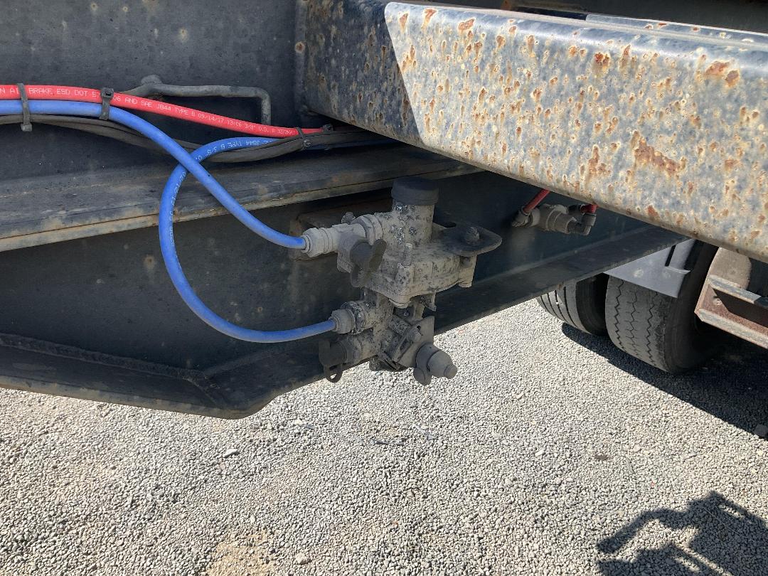 Photo '12' of Homebuilt IDEAL SERVICES Skeletal Semi