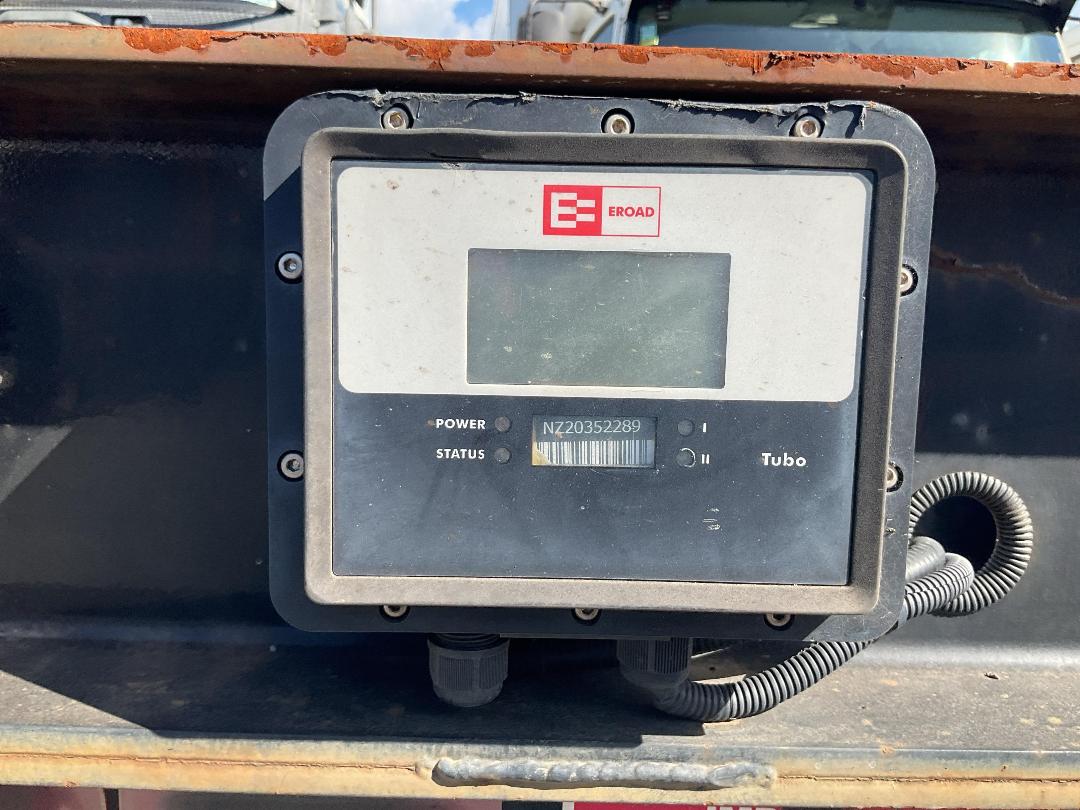 Photo '23' of Homebuilt IDEAL SERVICES Skeletal Semi