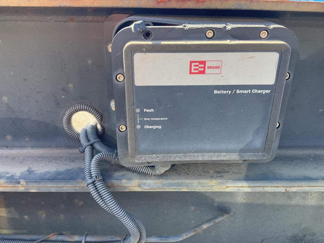 Photo '29' of Homebuilt IDEAL SERVICES Skeletal Semi