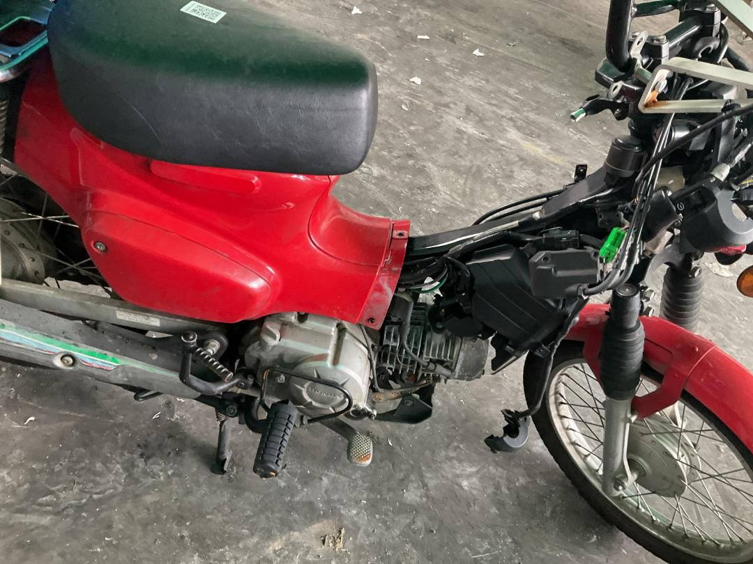Photo '18' of Honda C 110X Photo '18' of Honda C 110X