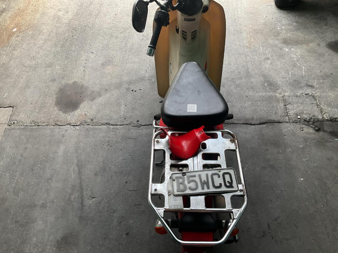 Photo '12' of Honda C 110X