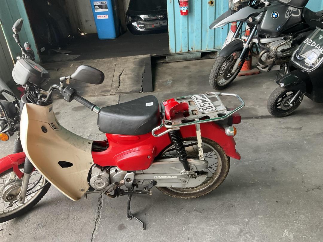 Photo '14' of Honda C 110X