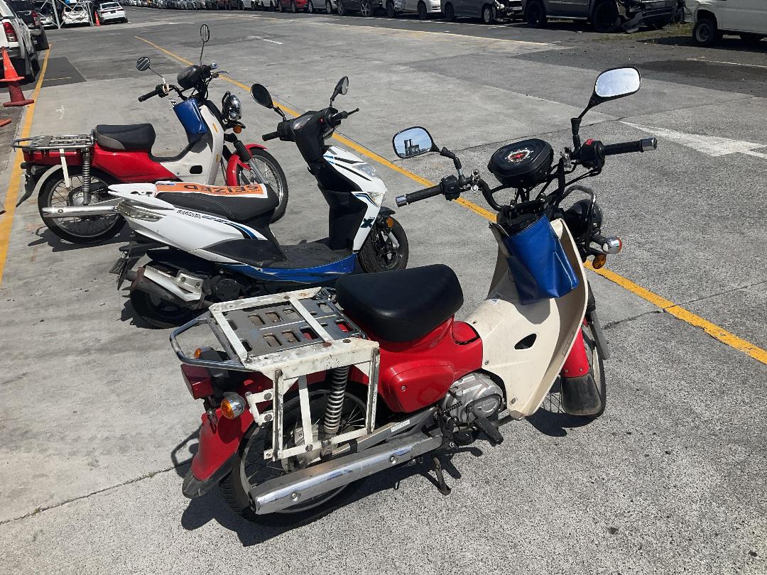 Photo '7' of Honda C 110X Photo '7' of Honda C 110X