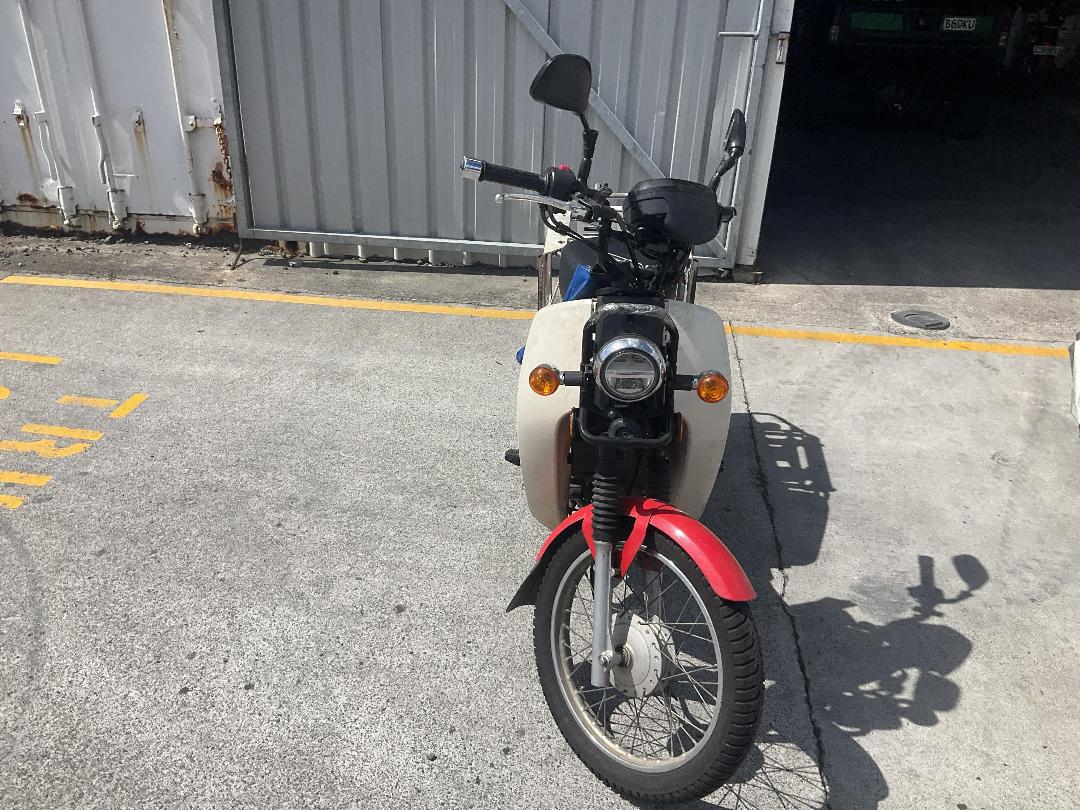 Photo '3' of Honda C 110X Photo '3' of Honda C 110X