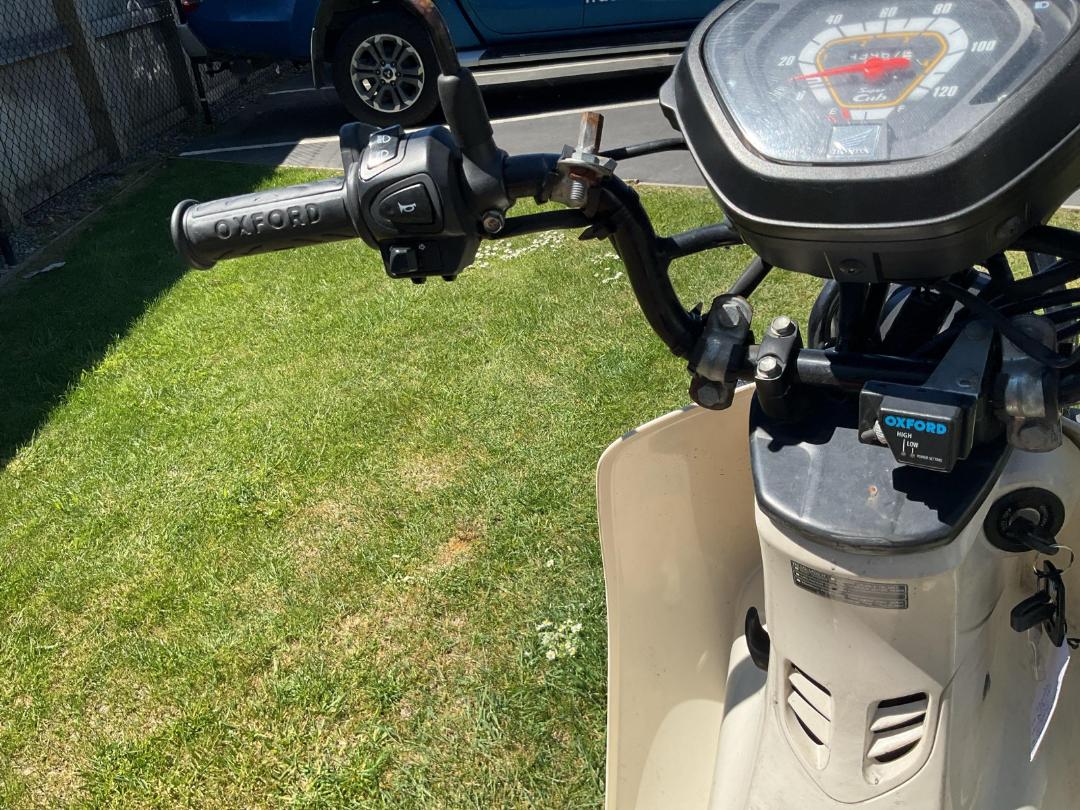 Photo '16' of Honda C 110X Photo '16' of Honda C 110X