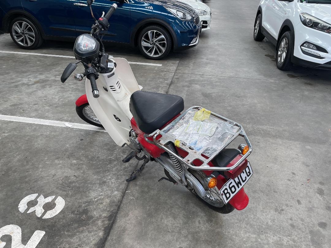 Photo '6' of Honda C 110X