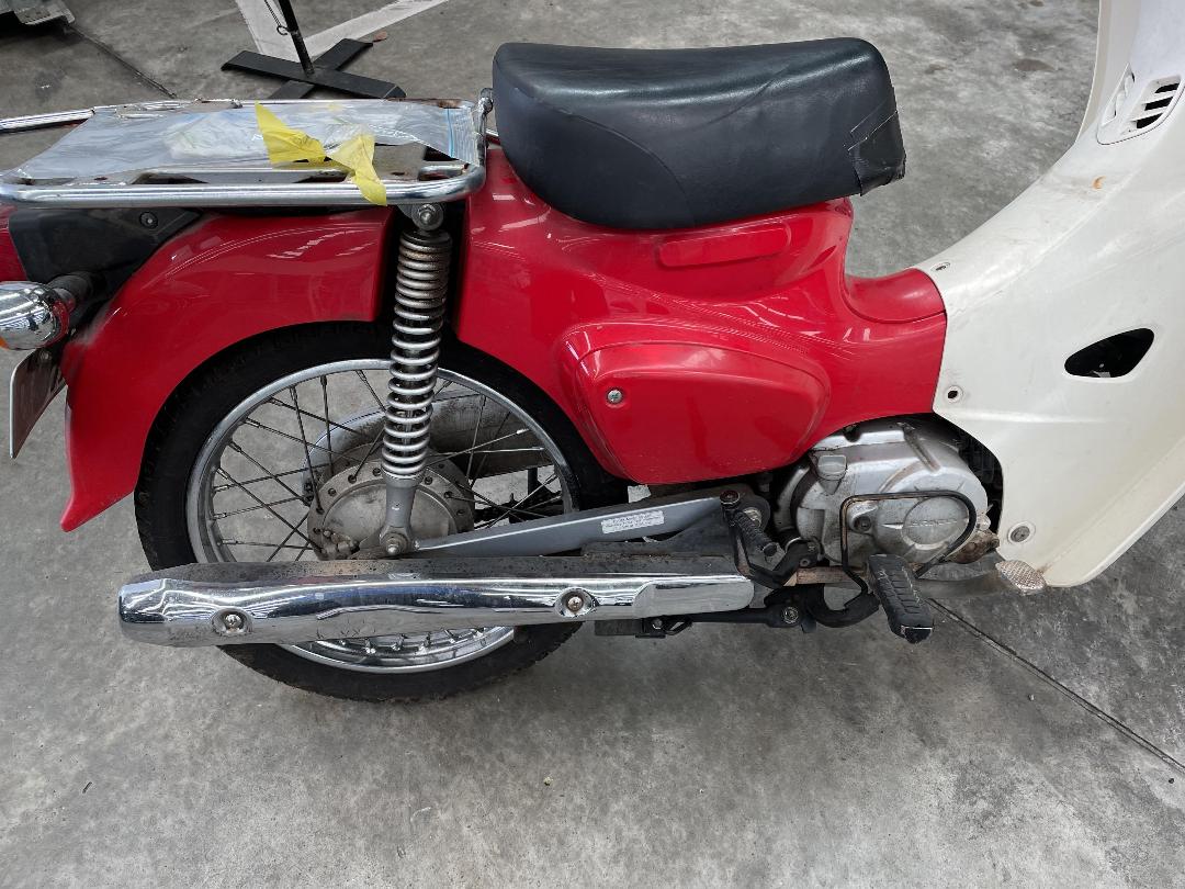 Photo '10' of Honda C 110X