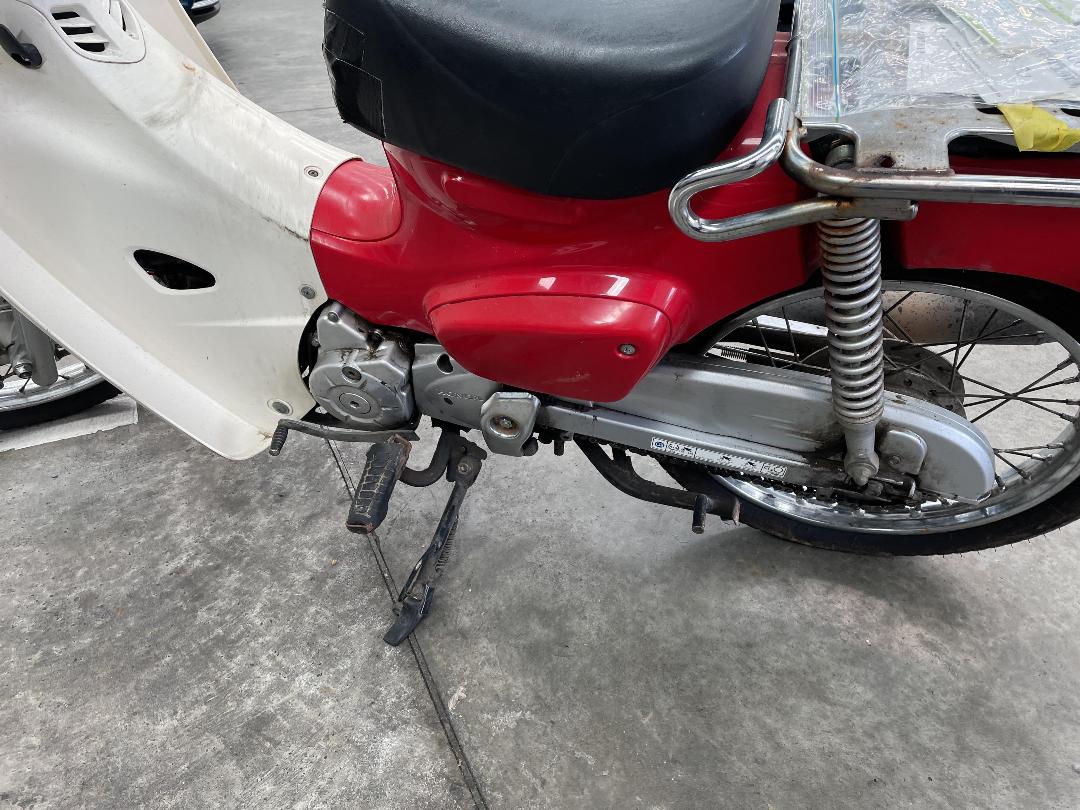 Photo '11' of Honda C 110X