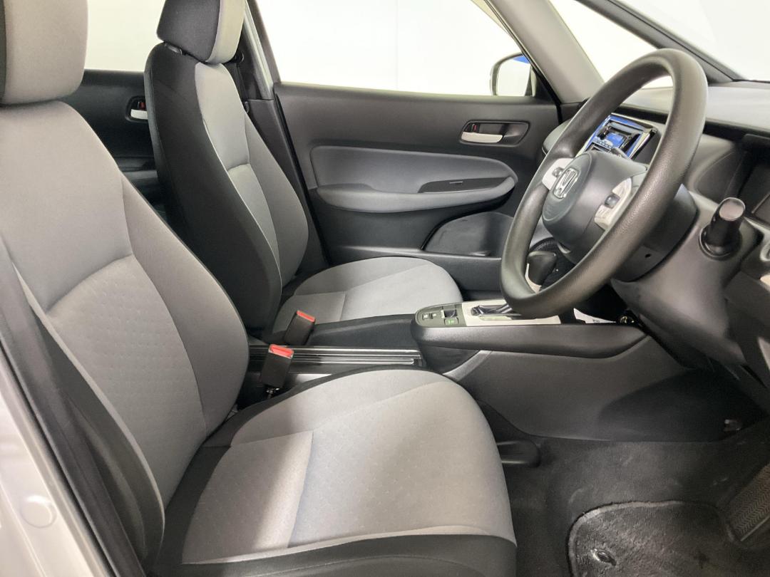 Photo '16' of Honda FIT