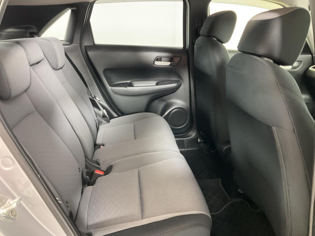 Photo '20' of Honda FIT