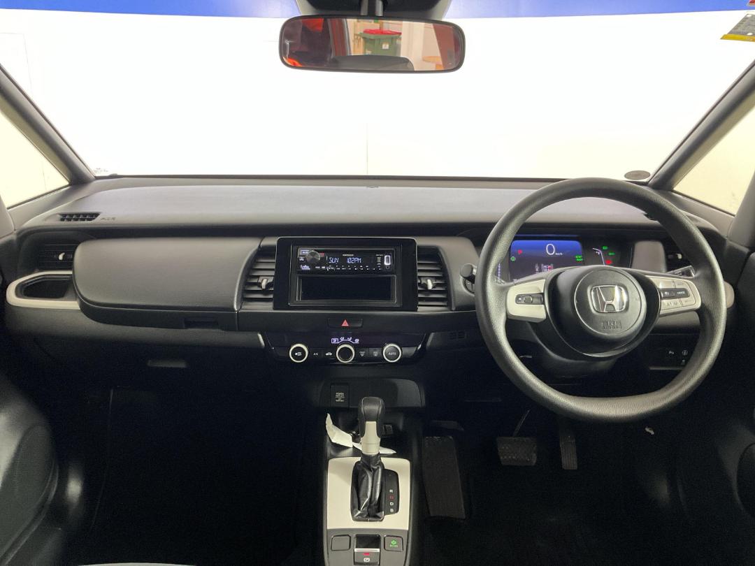 Photo '17' of Honda FIT