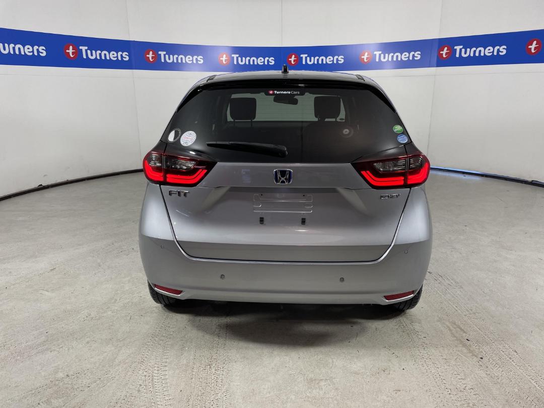 Photo '6' of Honda FIT