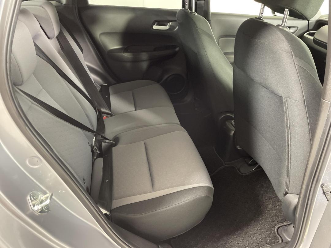 Photo '20' of Honda FIT